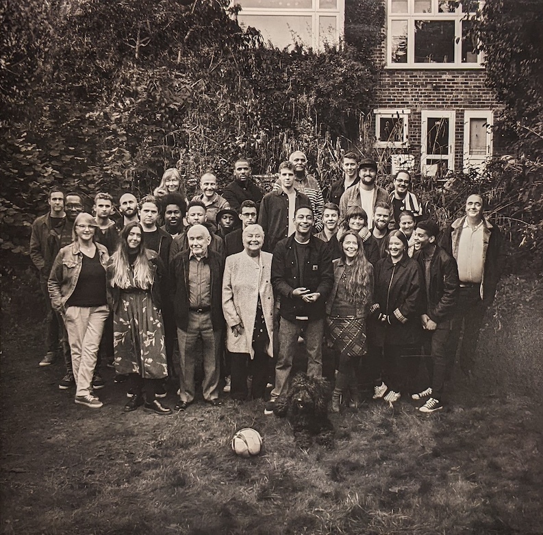 画像1: LOYLE CARNER / YESTERDAY’S GONE (LP)♪